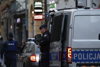 Policista ve Varšavě zastřelil kolegu. Zasahovali spolu proti muži s mačetou - Novinky