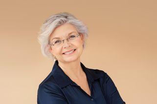 „Je pan náměstek gay? Koupil si dítě?“ rýpla si Kovářová do Pospíšila kvůli šuškandě o náhradní matce a blížícím se porodu dcery