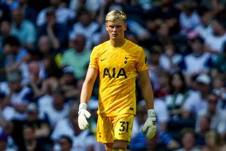 Nejhorší brankář, jakého jsem kdy viděl! Kinský se stal terčem urážek