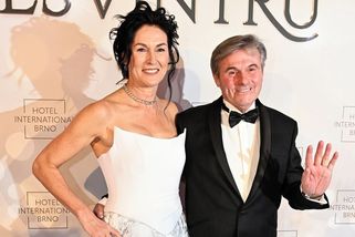 Hvězda StarDance a držitelka olympijské medaile se vyprsila v utaženém korzetu! Konečně mám pas, jásala!