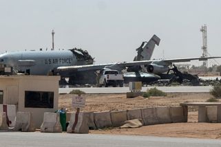 Íránský úder, který šokoval Pentagon: Americký AWACS skončil v troskách