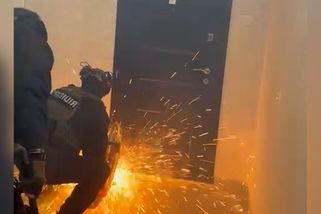 Okrádali bazarové prodejce švindlem s webovkou kurýra. Desítky obviněných z ČR a Ukrajiny - Novinky