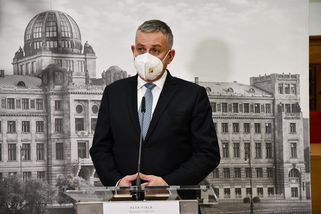 Změny na ministerstvu průmyslu: nástup politických náměstků, skončit má René Neděla