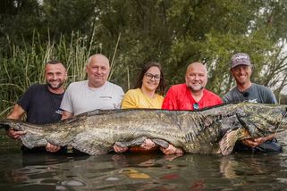 Jakub Vágner stanovil nový český rekord sumce: z vody vytáhl „monstrum“