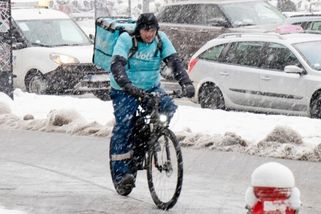 Poplatek Woltu za špatné počasí: Zvýšení ceny pobouřilo Čechy. Komu jde 25 korun do kapsy?