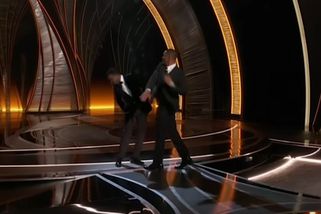 Will Smith se veřejně omluvil Chrisu Rockovi za facku na Oscarech - NerdFix