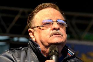 Petr Spálený - kluk, kterému výbuch vzal otce a který byl hvězdou 60. a 70. let - Médium.cz