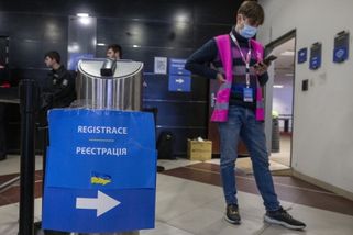 Návrhy zpřísnění podmínek pobytu Ukrajinců připraví strany nové vlády do týdne