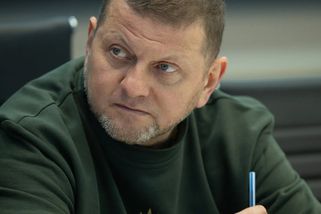 Zalužnyj: Ukrajinská protiofenziva v roce 2023 selhala kvůli Zelenskému. V Kyjevě hrozil ozbrojený konflikt - Echo24.cz