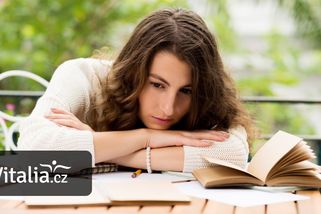 Roztroušená skleróza, kterou má i politička Konečná, začíná často nenápadně - Vitalia.cz