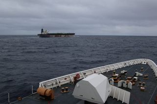 ‚Otevřené pirátství, porušují mezinárodní právo.‘ Rusko reaguje na americký zásah na ruském tankeru