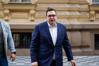 Lipavský: Pokud Piráti odejdou z vlády, podám demisi a skončím ve straně - Seznam Zprávy