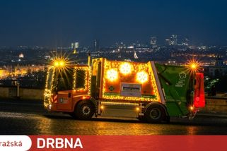 Pražský odpad bude svážet vánoční popelářské auto