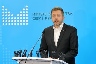 V ČR jsou nízké mzdy a vysoké životní náklady, řekl ministr Rakušan - fintag.cz