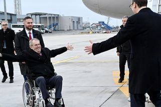 Zemana čekaly v Srbsku lichotky. Na místě popsal Babišovy chyby - Seznam Zprávy