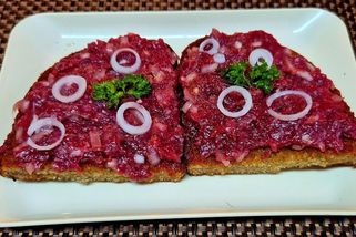 Kamarád hospodský mi dal recept na jeho slavný tatarák, na který se k němu sjíždějí lidi z okolí – celý trik je poměru surovin