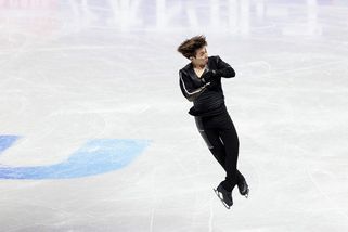 Velký přehled skoků v krasobruslení: Jak se skáče axel, lutz, flip, rittberger nebo toeloop