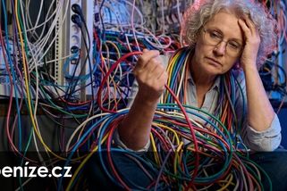 Stát odloží další digitalizaci dávek. Úřad práce je zavalen superdávkou