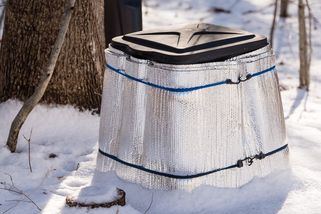 Rozhýbejte svaly na zahradě: Je čas přeházet kompost - Proženy.cz