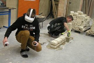 Krajský unikát: jak postavit zeď? Studenti z Brodu se to učí i virtuálně