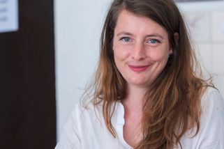 „Snad nebudu muset prodat ledvinu.“ Senátorka Šípová si stěžovala, že nevyjde se 130 tisíci měsíčně - Echo24.cz