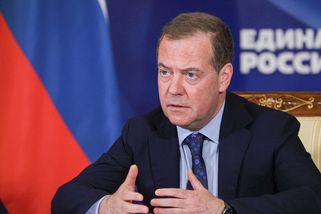 Medvěděv jednání odmítá, ale má ho stále plná ústa - Novinky