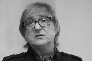 Zemřel zpěvák Miro Žbirka - Novinky