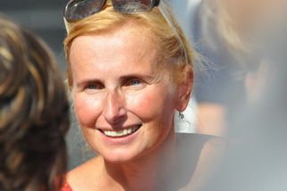 Odpudivé zneužití solidarity lidí k tupé bolševick...