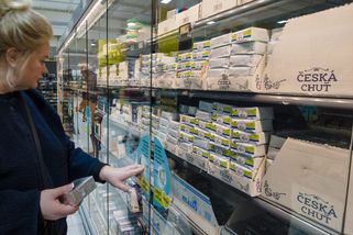 Odborníci prozradili: máslo je teď nejlevnější za posledních 10 let. Většina Čechů to ani nezaregistrovala »