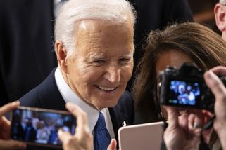 Biden: Putin se na Ukrajině nezastaví - Novinky