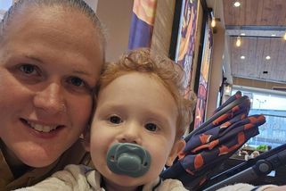 Žena našla dárce spermatu zdarma na Facebooku a má díky němu syna: Nikomu bych to nedoporučila, říká - Super.cz