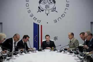 Francie, Británie a Německo zvažují ničení íránských raket a dronů | ČeskéNoviny.cz