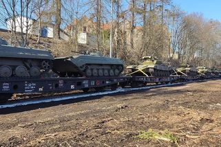 Ruská nóta ČR: Bez našeho svolení nesmíte poskytovat sovětskou techniku - Novinky