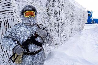 Satelitní snímky odhalují ruské zbrojení v zemi věčného ledu - Seznam Zprávy