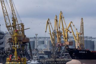 Rusko znovu zasáhlo cizí loď v Oděse. Zemřel jeden člověk, hlásí Ukrajina - Novinky