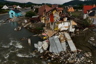 Ředitel ČHMÚ: Lidé nám hrozili trestním oznámením, pokud se předpověď nenaplní - Novinky