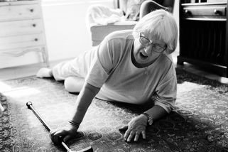 Senioři patří do domova důchodců. Doma jsou na obtíž, ale sami si to nepřiznají - Médium.cz