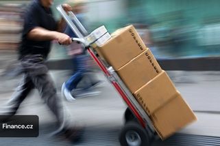 Temu a Shein čeká prudký pád. Češi budou muset u zásilek platit i clo