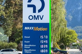 Rakousko reguluje ceny pohonných hmot. Spotřební daň na benzin a naftu se sníží o 5 centů - Echo24.cz