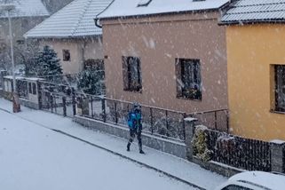 Na řadě míst v Česku napadl první letošní sníh - Novinky