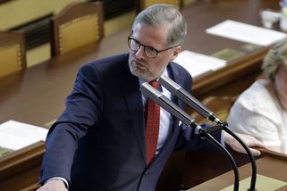 Česko má zásoby plynu na měsíc, řekl Fiala poslancům - Novinky
