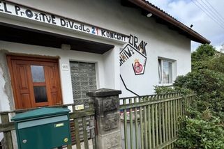 Otevřená zpověď partnera zesnulé matky z Plas. Nejsme sekta, dcera byla neplánovaná, chci ji do péče