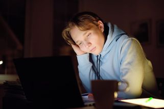 Přijměte, že to mají těžké. Psycholožka radí, jak na stres z přijímaček - Novinky