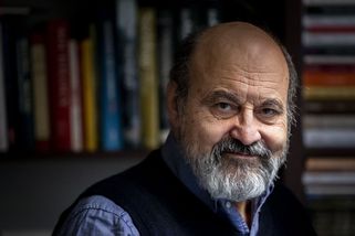 Vyloučení Petráčka je nepřijatelné, děkan by měl zvážit rezignaci, říká Halík