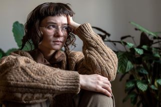 Trhají si vlasy, koušou se. 70 tisíc teenagerů si ubližuje a přibývá jich - Seznam Zprávy