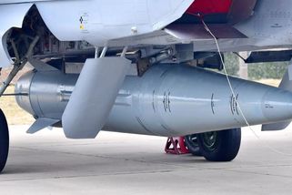 VIDEO: Rusové za pár dní vystříleli rakety, které vyráběli měsíce. Analytik popsal slabiny Kinžalu