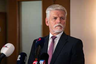 Pavel: Česko může Ukrajině v řádu týdnů dodat stovky tisíc kusů dělostřelecké munice - Novinky