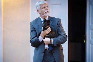 Prezident Pavel se přestěhoval - Novinky