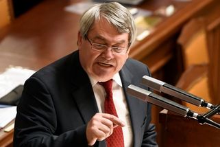 Filip: Diktatura EU a NATO je nesrovnatelná s tou...