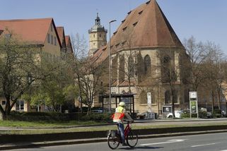 Do kostela přestávají chodit lidé, farář viní cyklostezku - Novinky